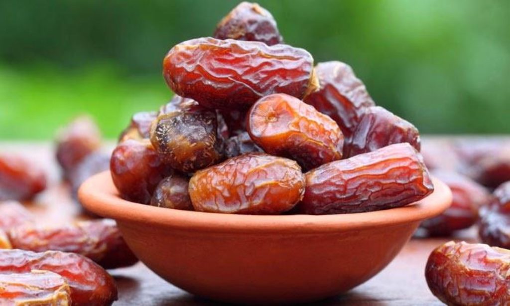 Buying Dates From Wholesalers