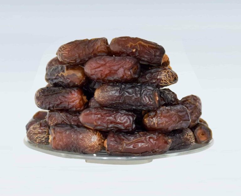 Kurma wholesale